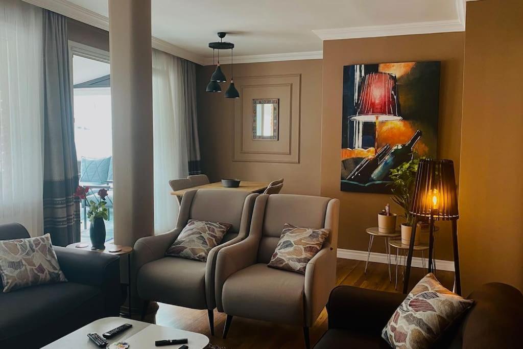 Appartamento Sisli Osmanbey Taksim Large Terrace, Quietness And Space Provincia di Provincia di Istanbul Esterno foto