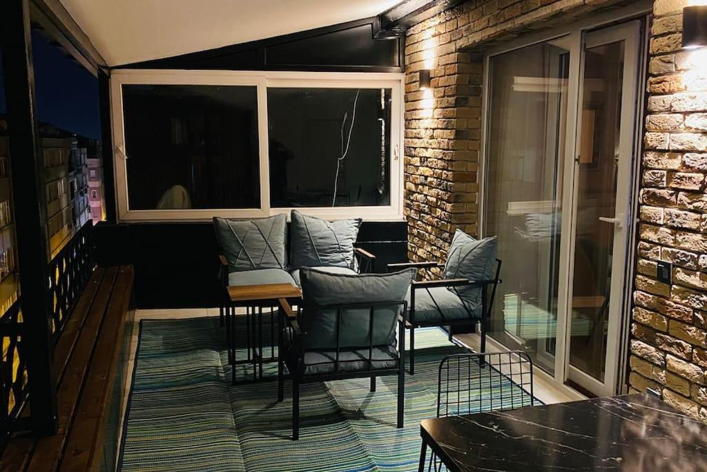Appartamento Sisli Osmanbey Taksim Large Terrace, Quietness And Space Provincia di Provincia di Istanbul Esterno foto