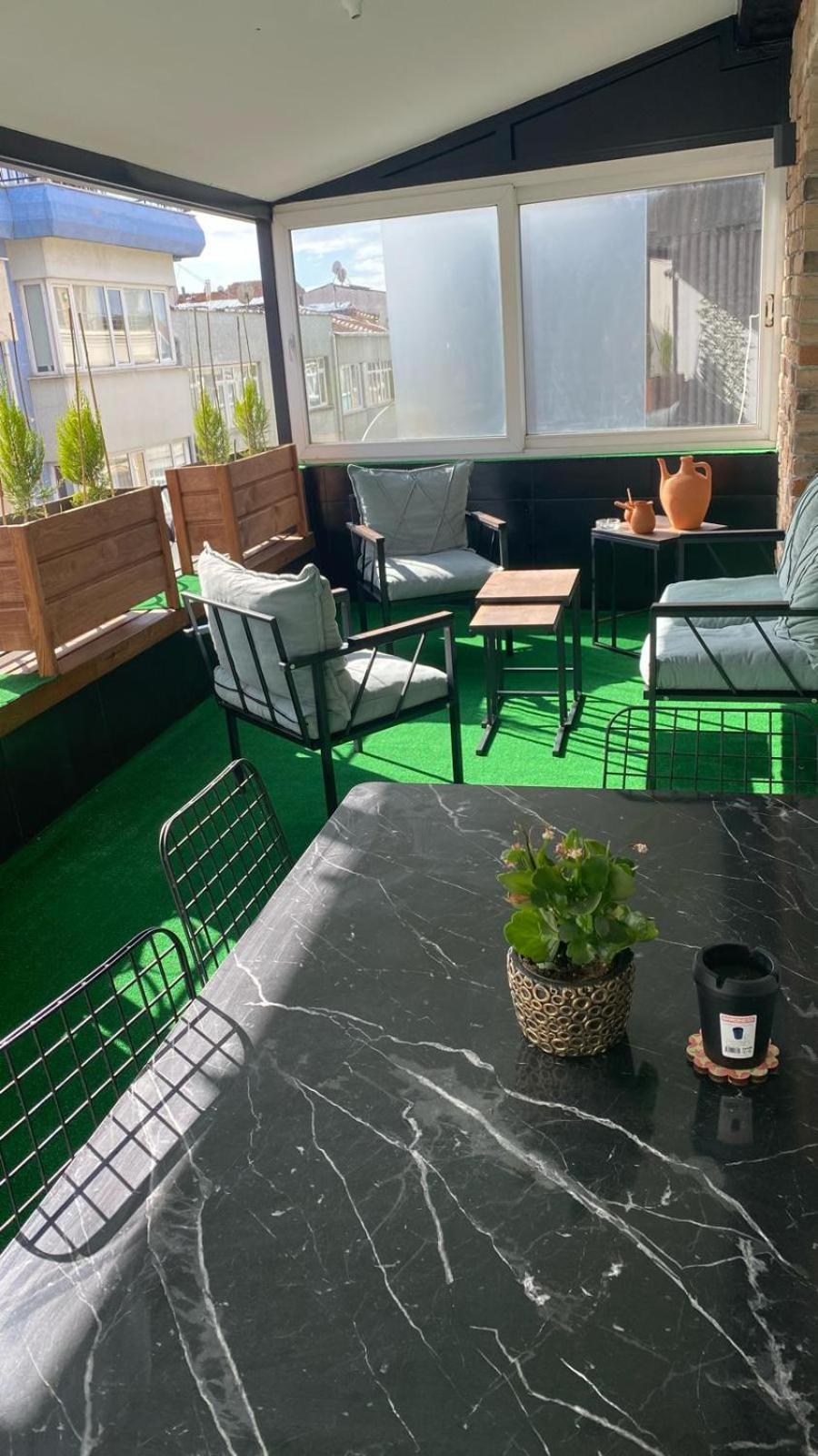 Appartamento Sisli Osmanbey Taksim Large Terrace, Quietness And Space Provincia di Provincia di Istanbul Esterno foto